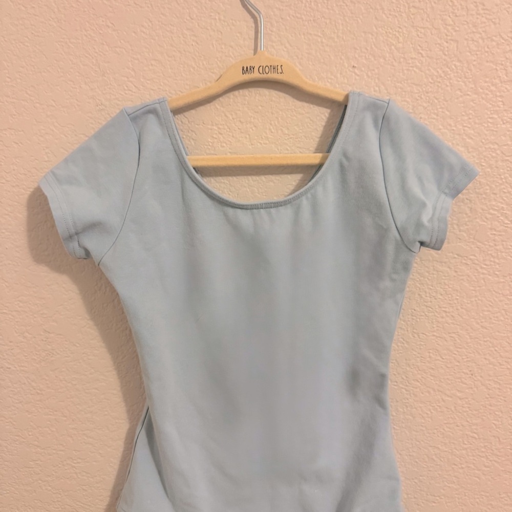 Capezio Light Blue Dance or Ballet Leotard. Girl’s Size M (7-8) - Picture 4 of 10